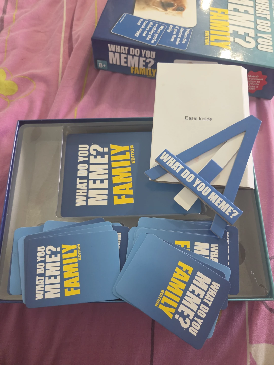 What do You Meme? Family Edition - All Pieces Inside - photo 3