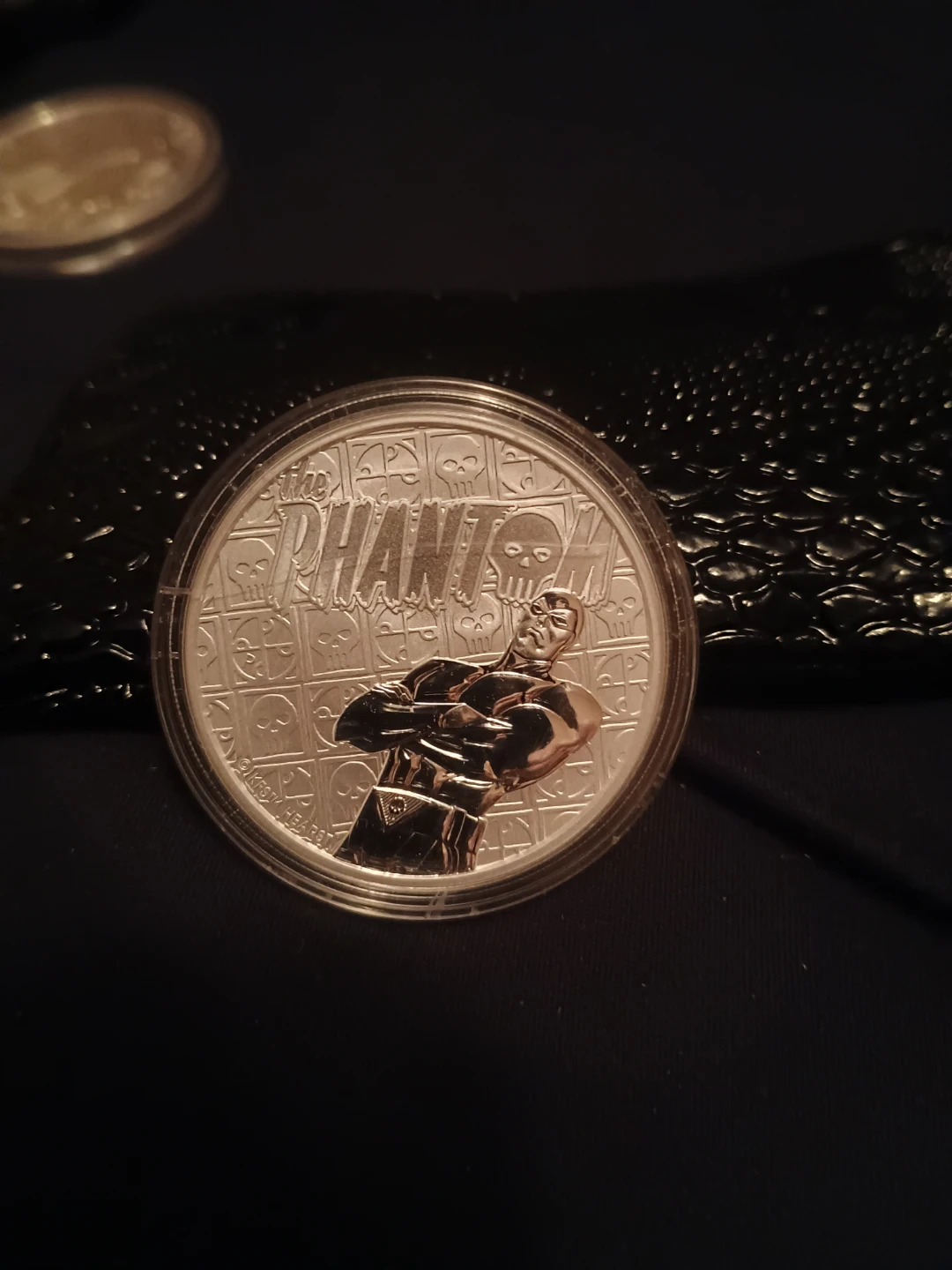The Phantom Tuvalu 2022 1 Dollar Silver Coin - photo 3
