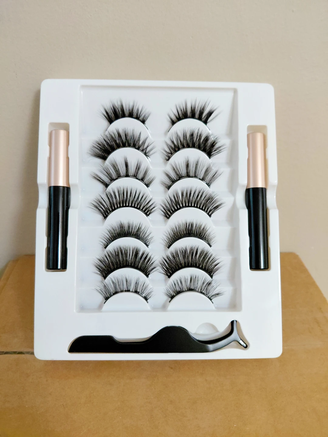 Magnetic Eyeliner & Eyelashes Kit - photo 2