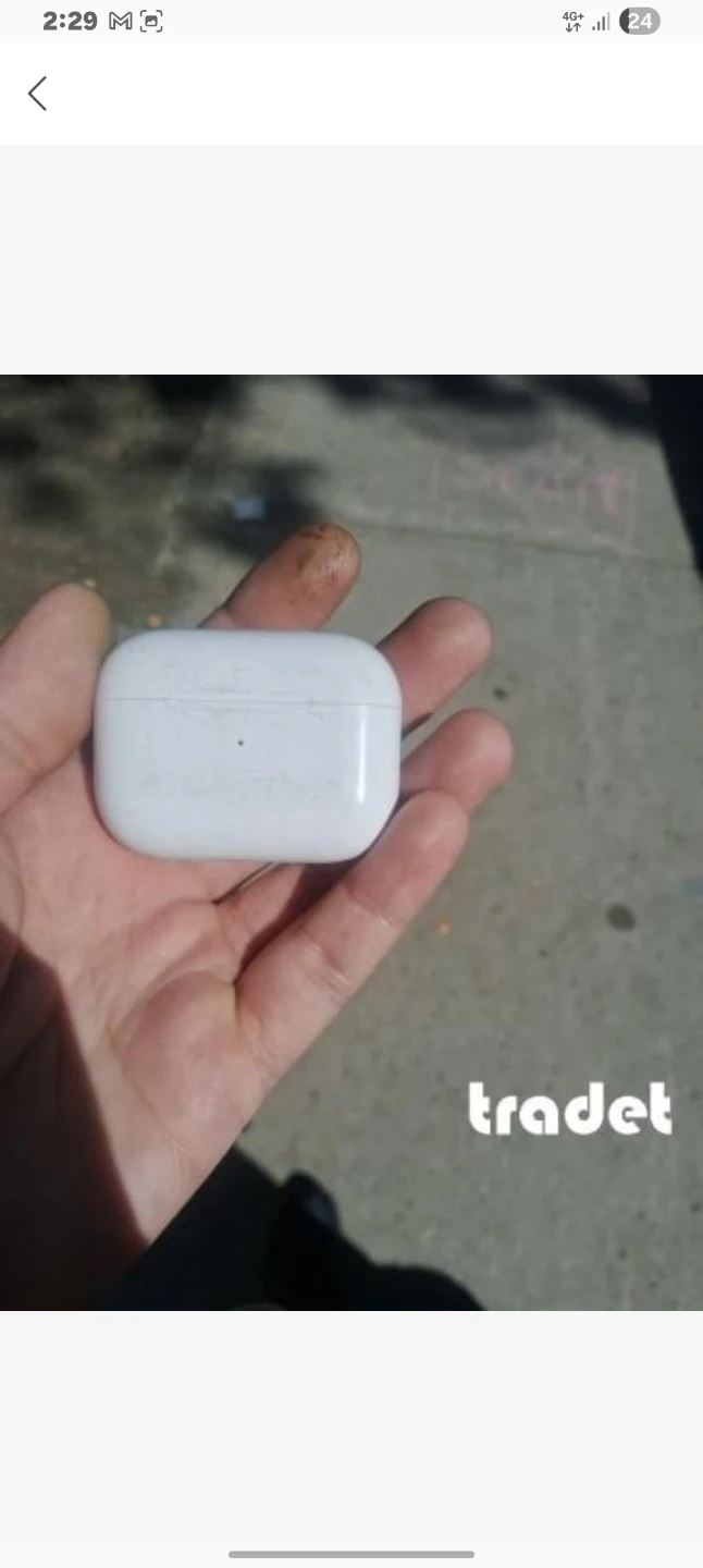 Apple AirPods Pro (2nd Generation) - photo 2