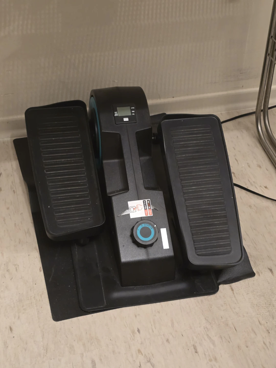 Cubii Jr. Compact elliptical