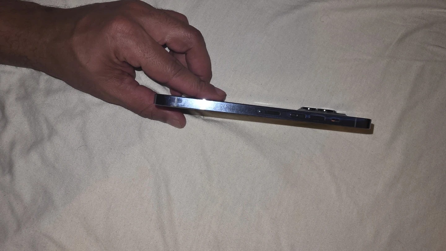 iPhone 13 pro max unlocked 128gb - photo 2