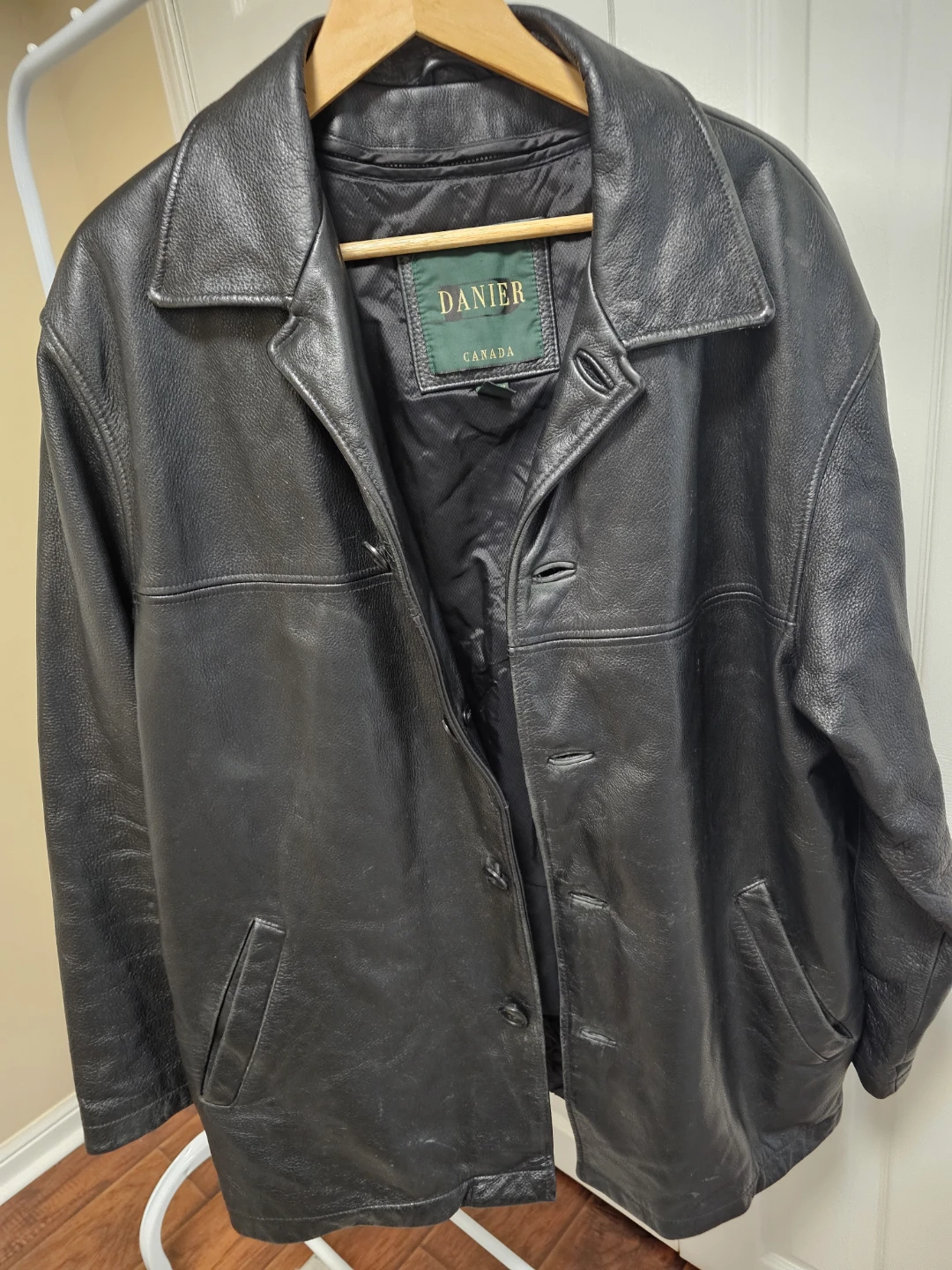 Danier Black Leather Jacket - Size L - photo 3