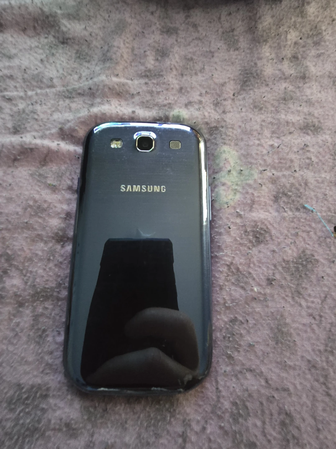 Samsung Galaxy S III Smartphone