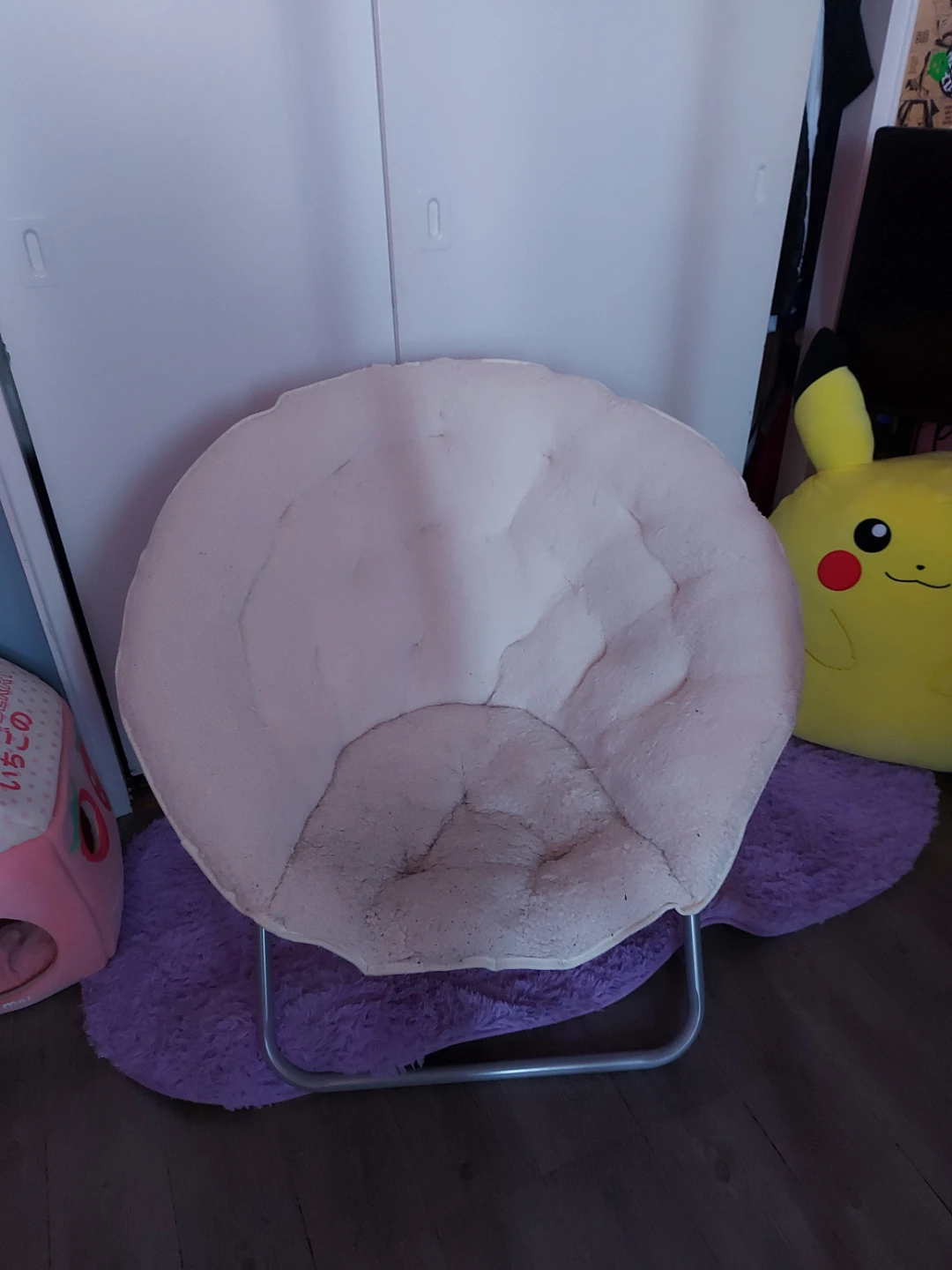 Padded Moon Chair - photo 2