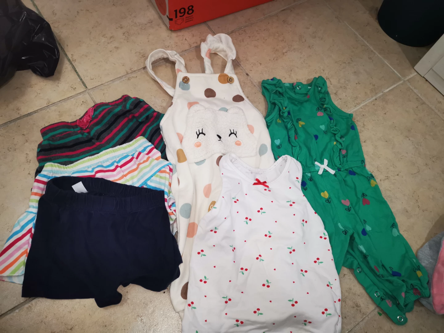 Baby Girls Summer Clothing Bundle 6-12m - photo 3