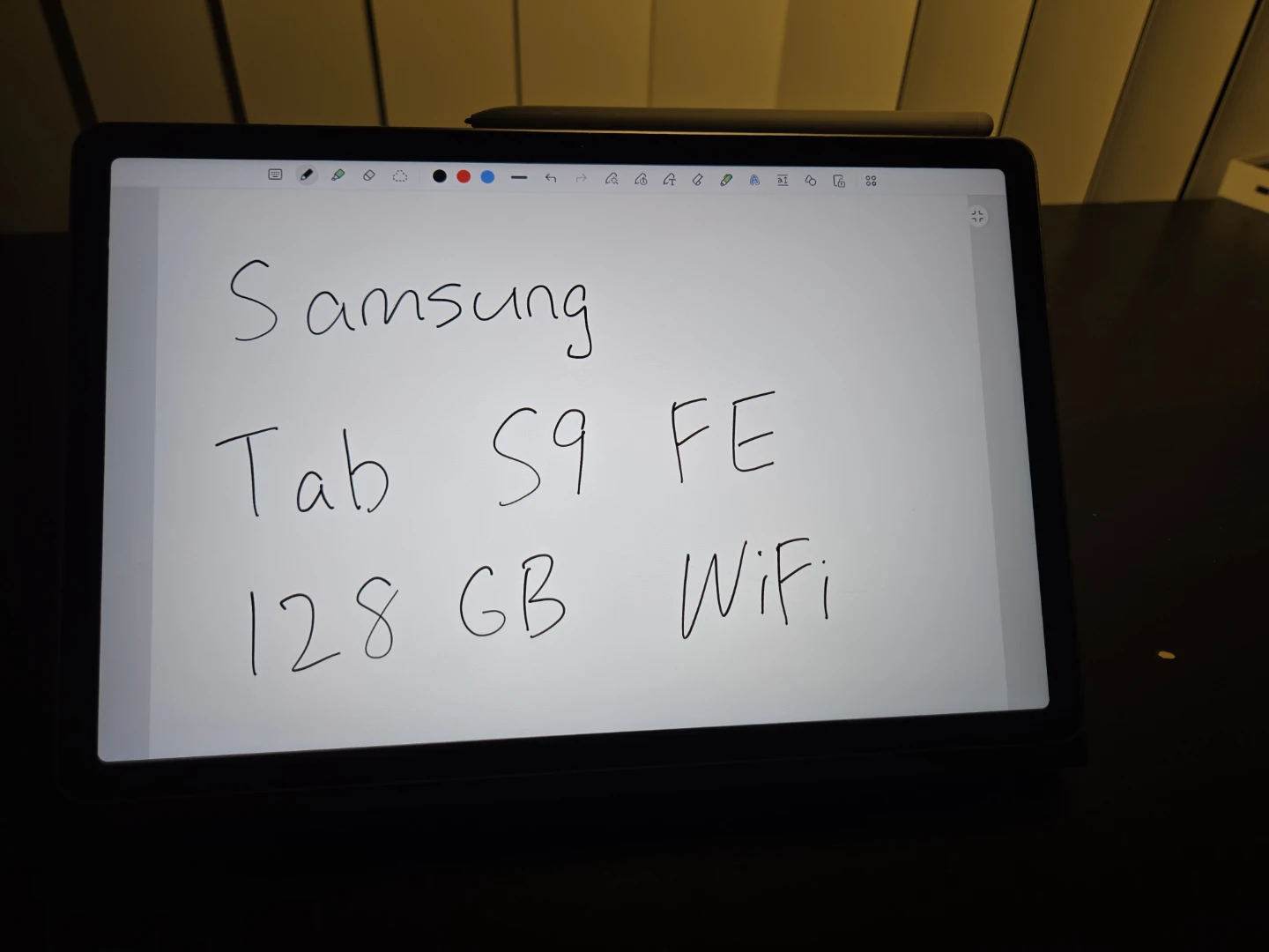 Samsung Tab S9 FE 128GB WiFi with case and spen