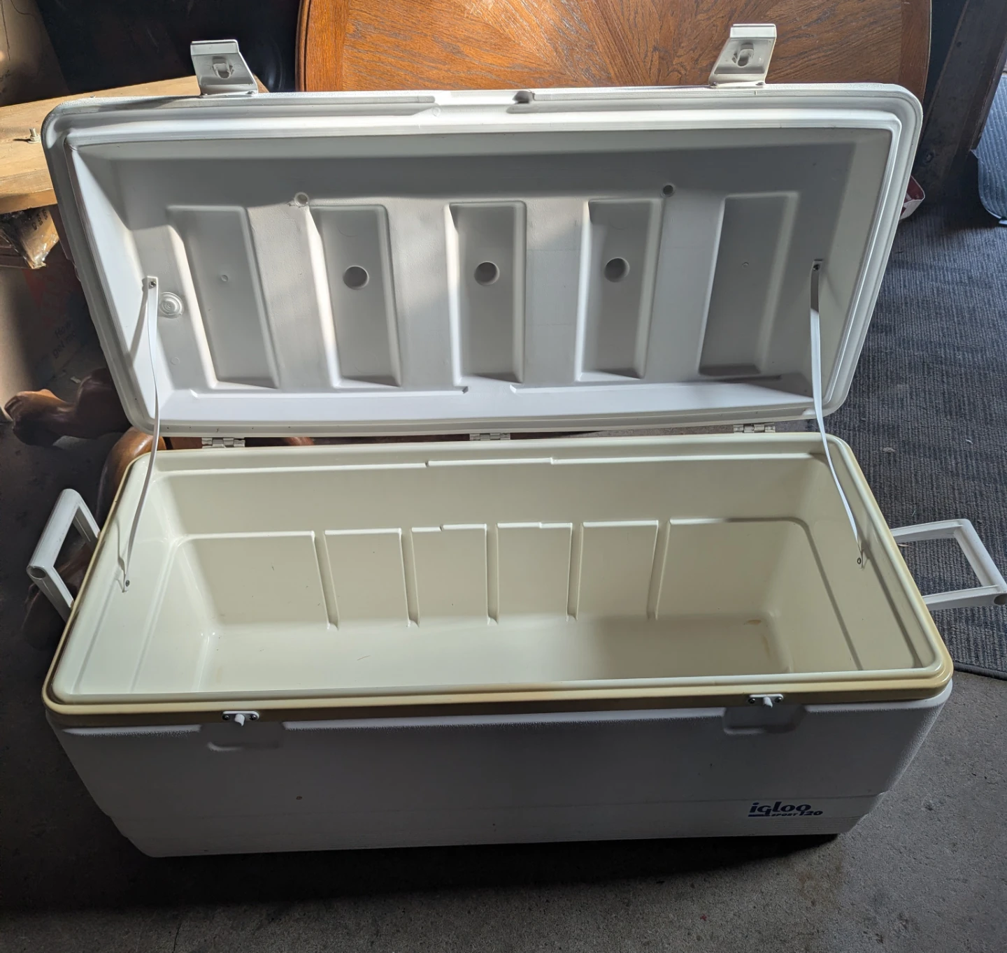 Igloo "120" Cooler - photo 2