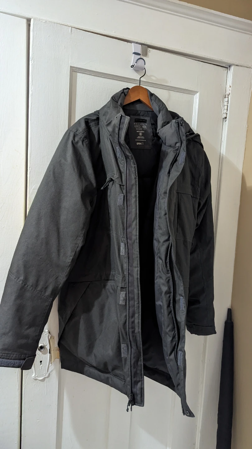 Mountain Hardwear waterproof winter coat - men's XL