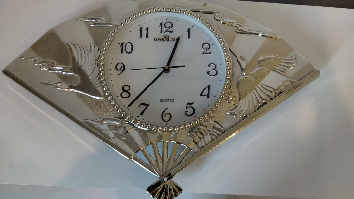 Flying Bird Fan Wall Clock - photo 2