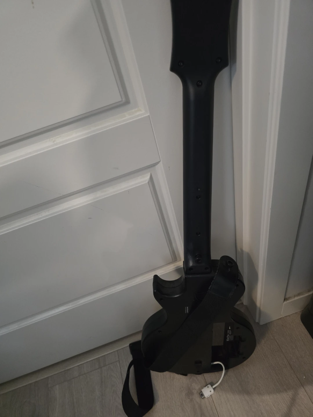 Nintendo: Wii Guitar Hero Les Paul - photo 2