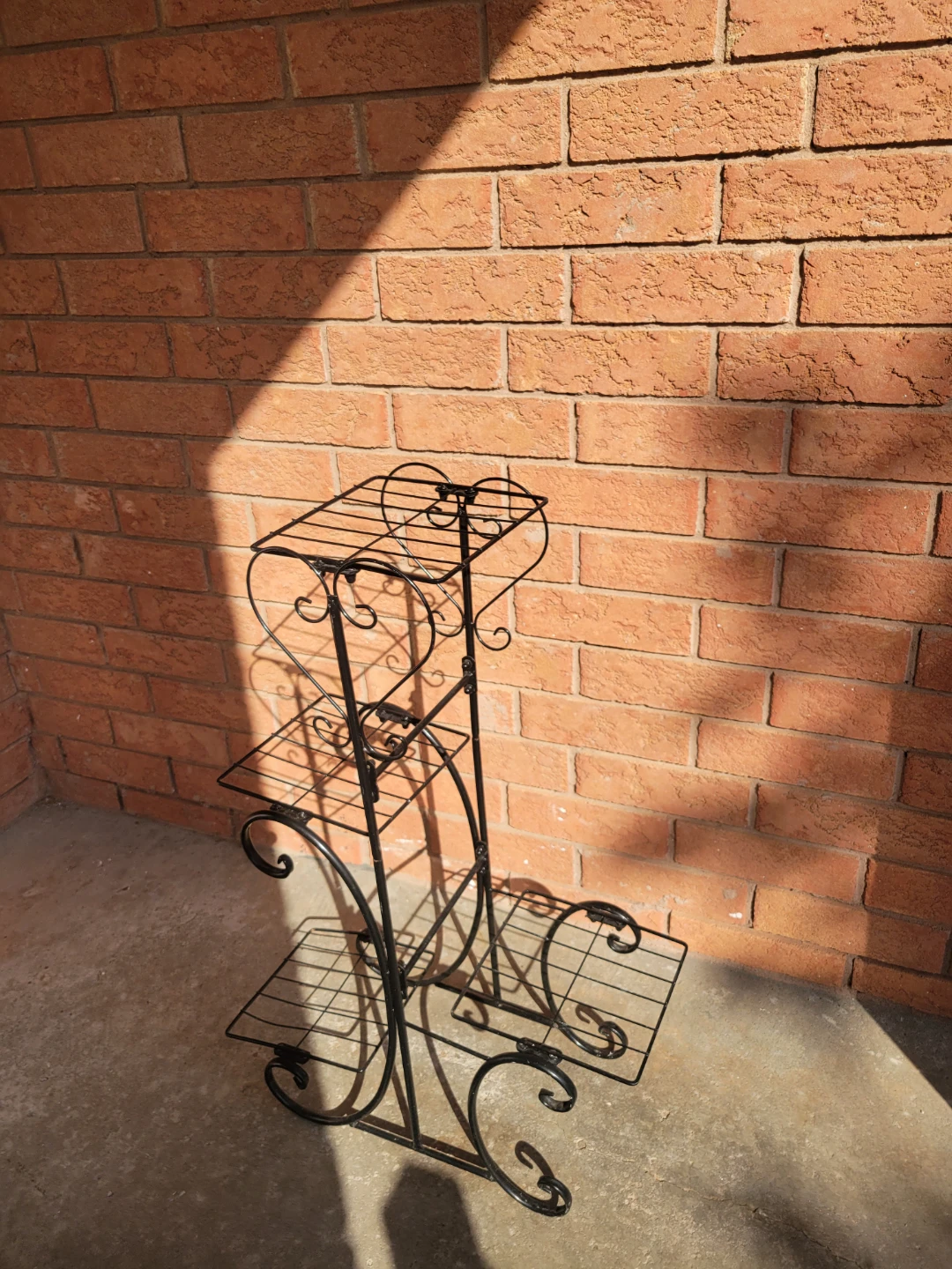 Black Metal Tiered Plant Stand - photo 2
