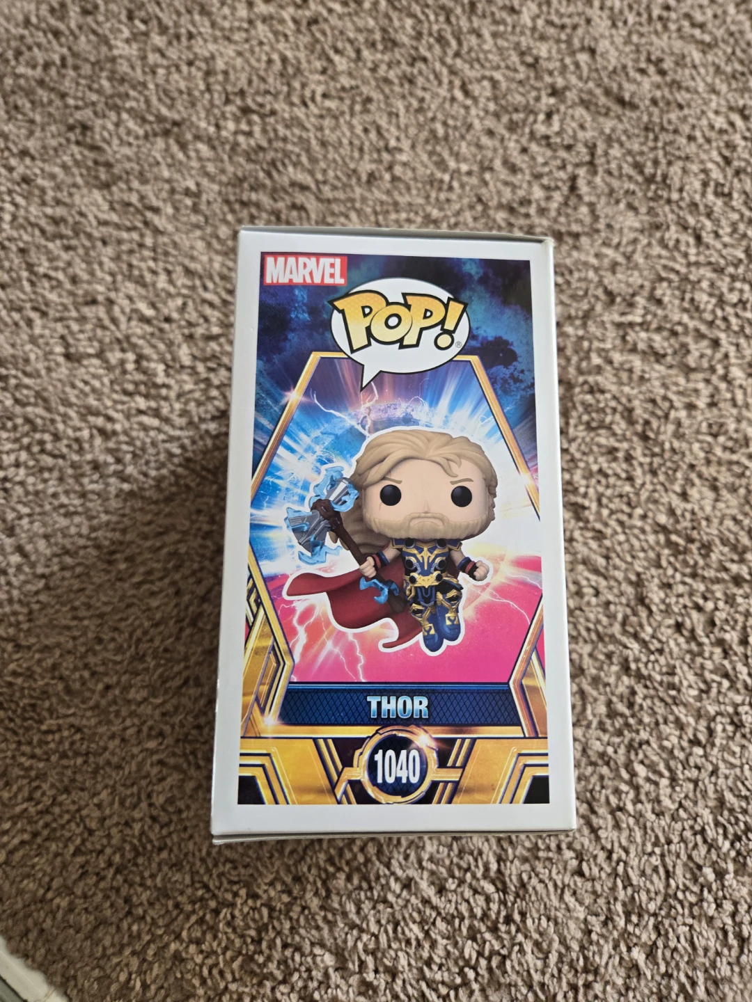 Funko Pop! Thor Love and Thunder #1040 Vinyl Figure - photo 2