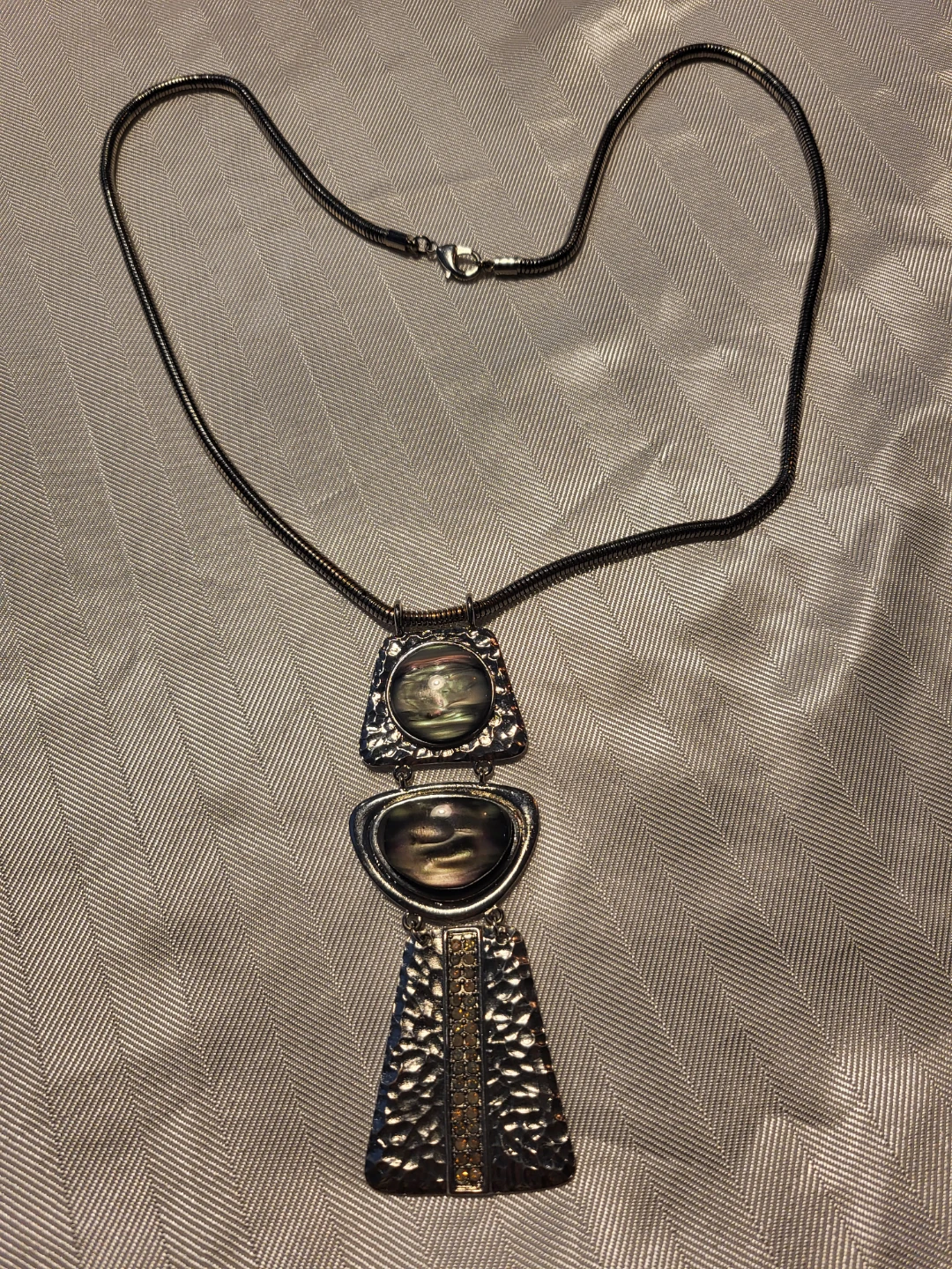 Statement Necklace with Mother of Pearl