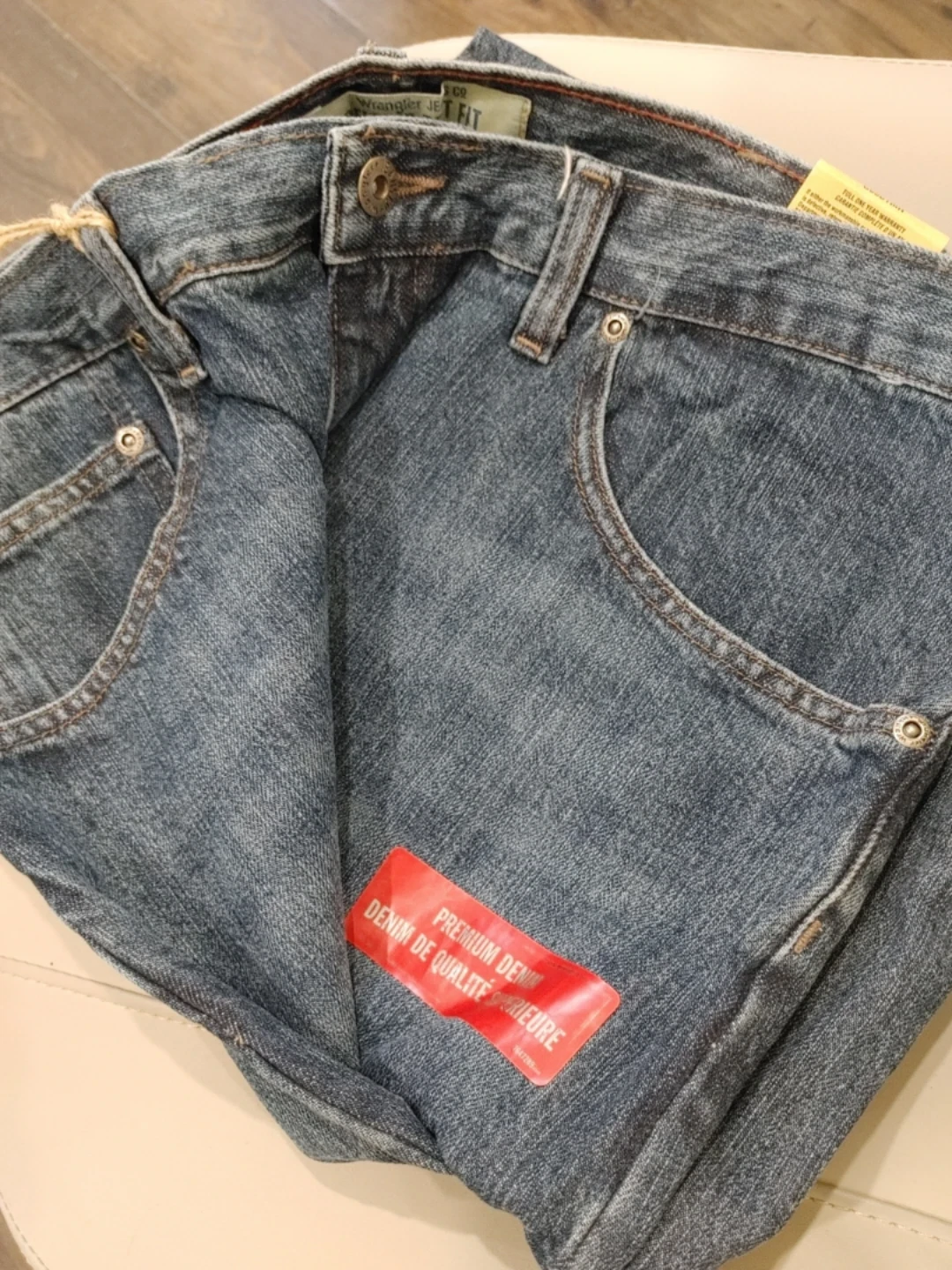 🧡BRAND NEW WRANGLER DENIM JEANS MENS SIZE 36 x 32 - photo 3