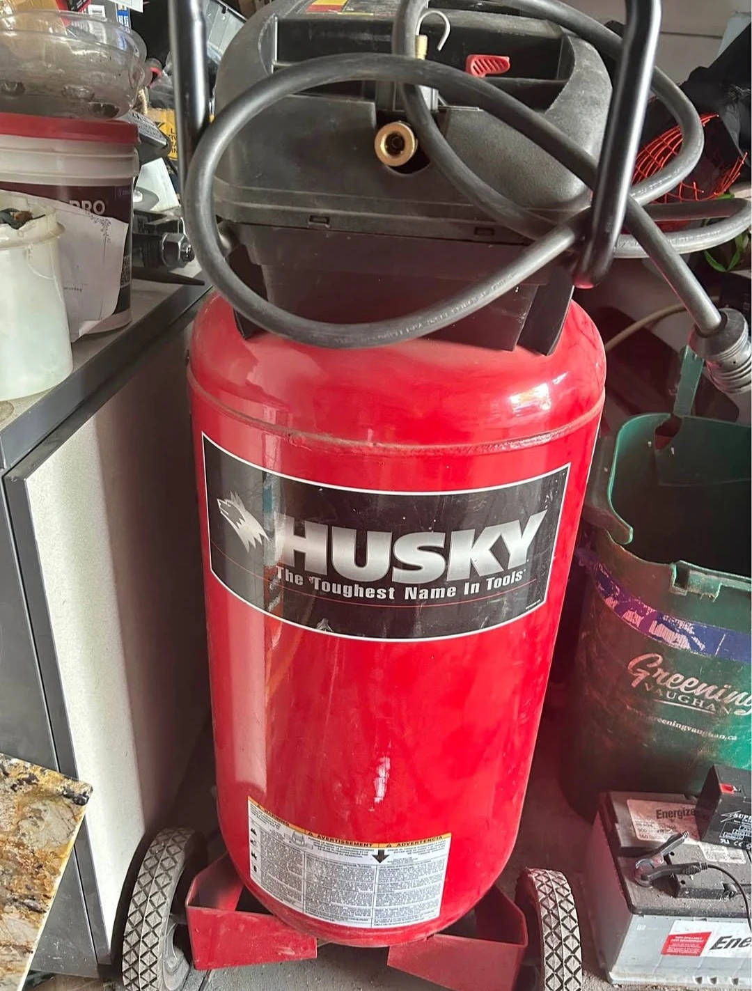 26 Gallon air compressor oil free