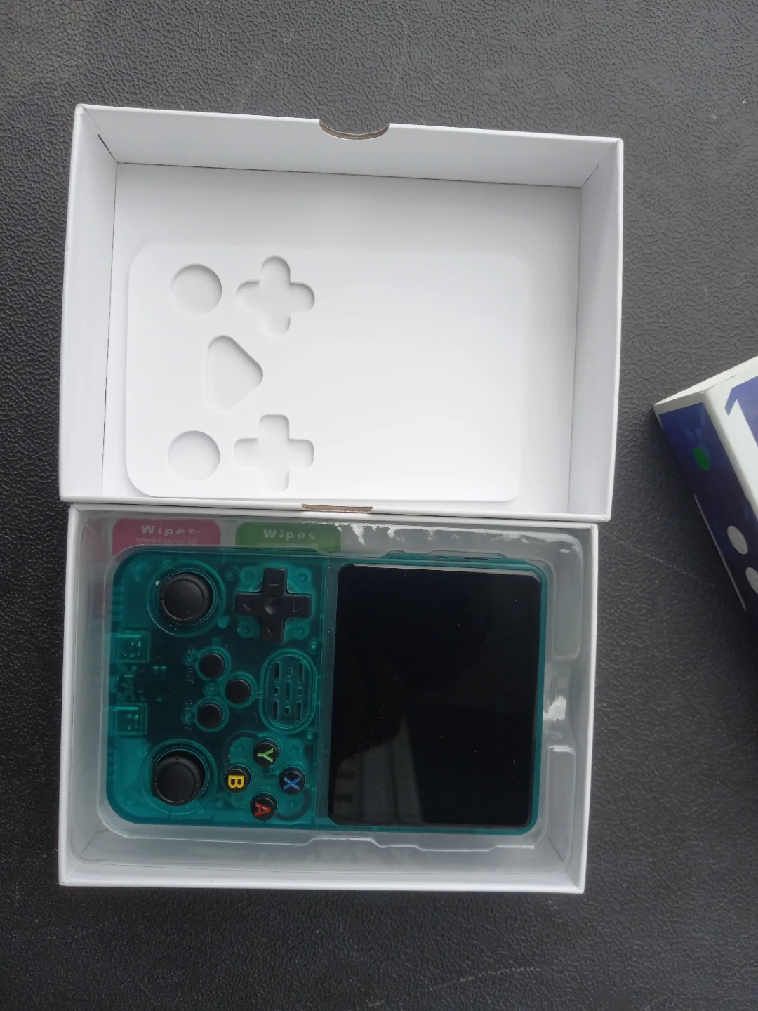 Game Master R36S Handheld Game Console - photo 3