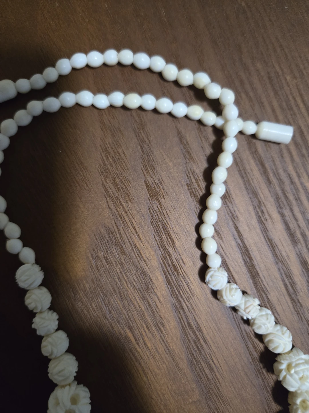 Vintage Carved Bead Necklace - photo 2