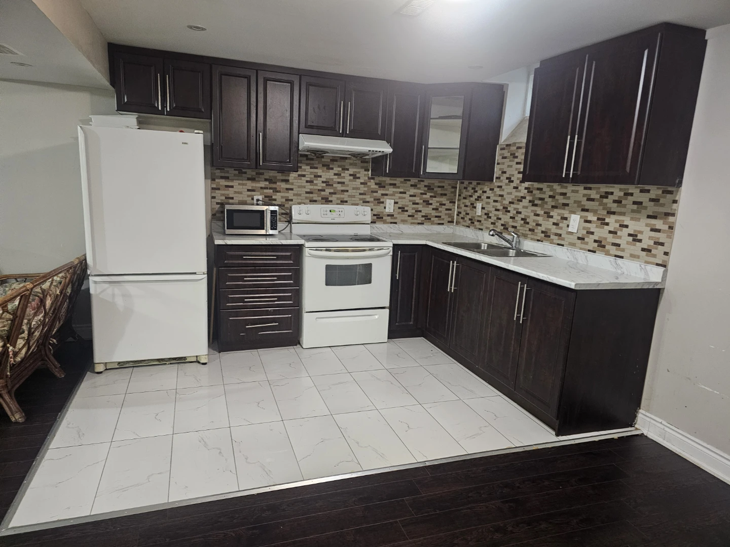 Basement for rent - photo 4