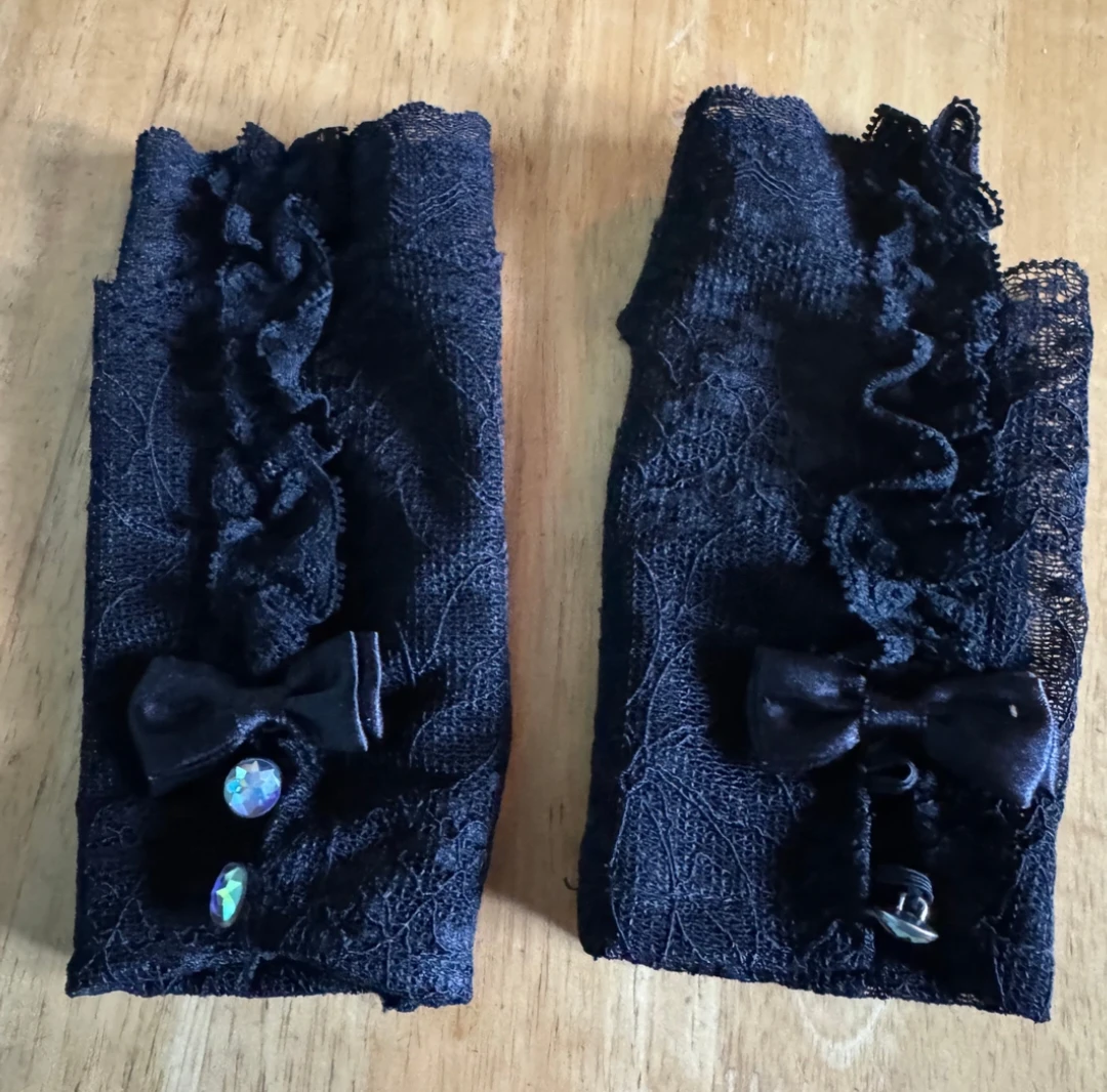 Vintage Black Lace Flingerless Gloves w/Bows & Gem Buttons