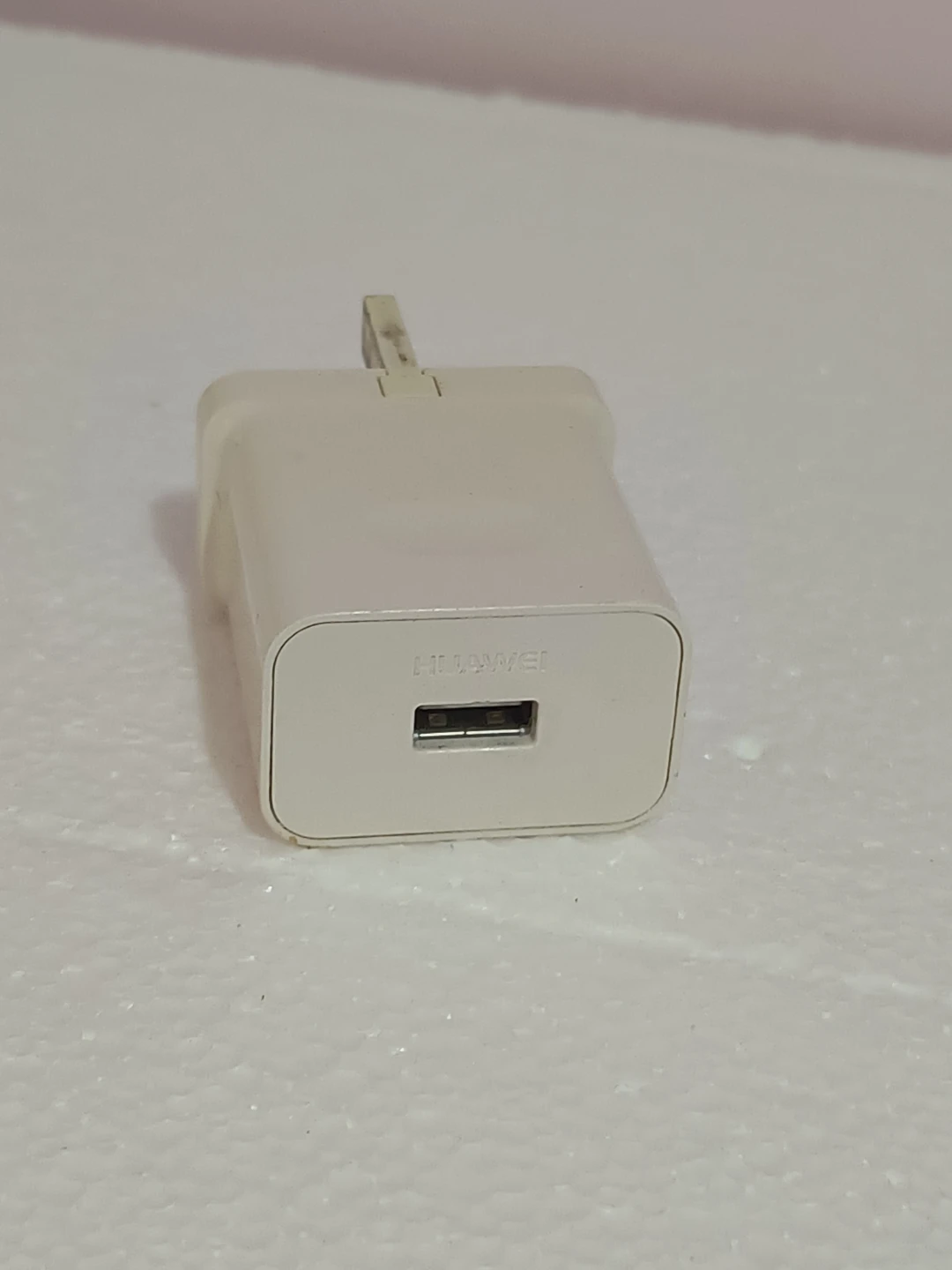 Huawei SuperCharge USB Wall Charger - photo 2