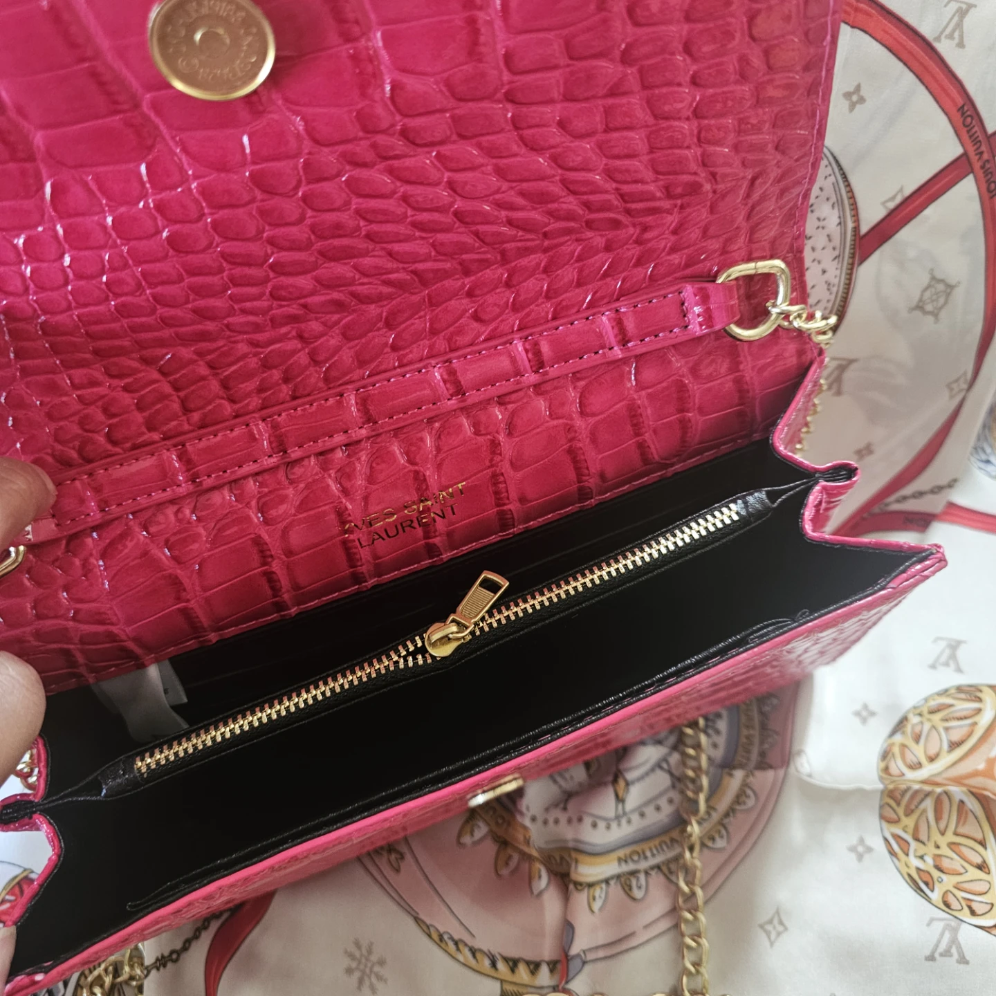 Saint Laurent Pink Croc Embossed Chain Wallet - photo 2