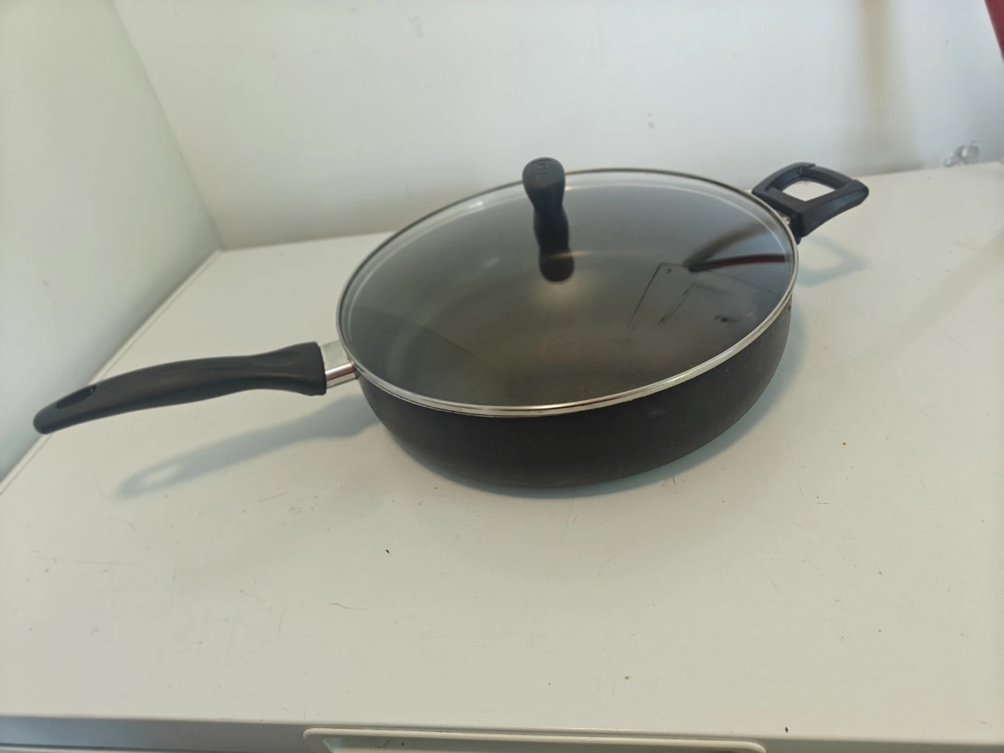 T-fal Fry Pan with Glass Lid