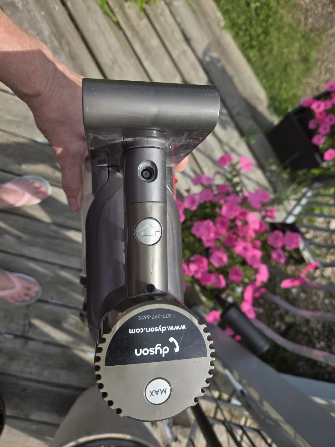 Dyson Cordless Vacuum Cleaner - photo 3