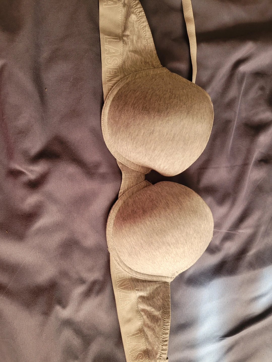 La senza bra 34D