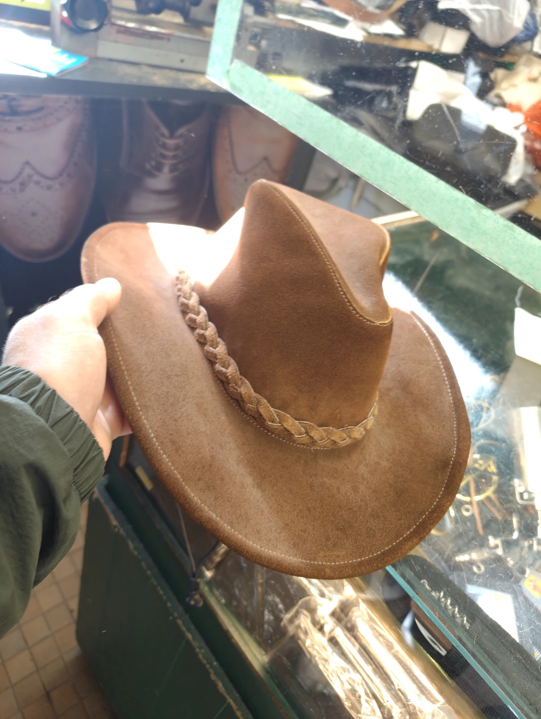 Brown Suede Cowboy Hat - photo 3