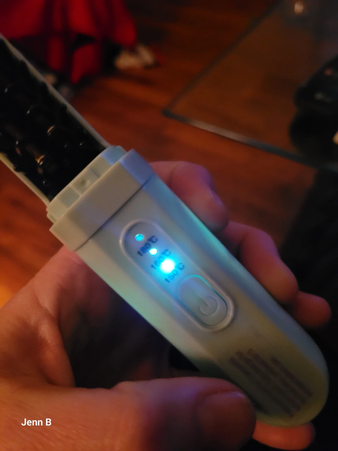 Portable Heated Hair Straightening Comb - photo 2