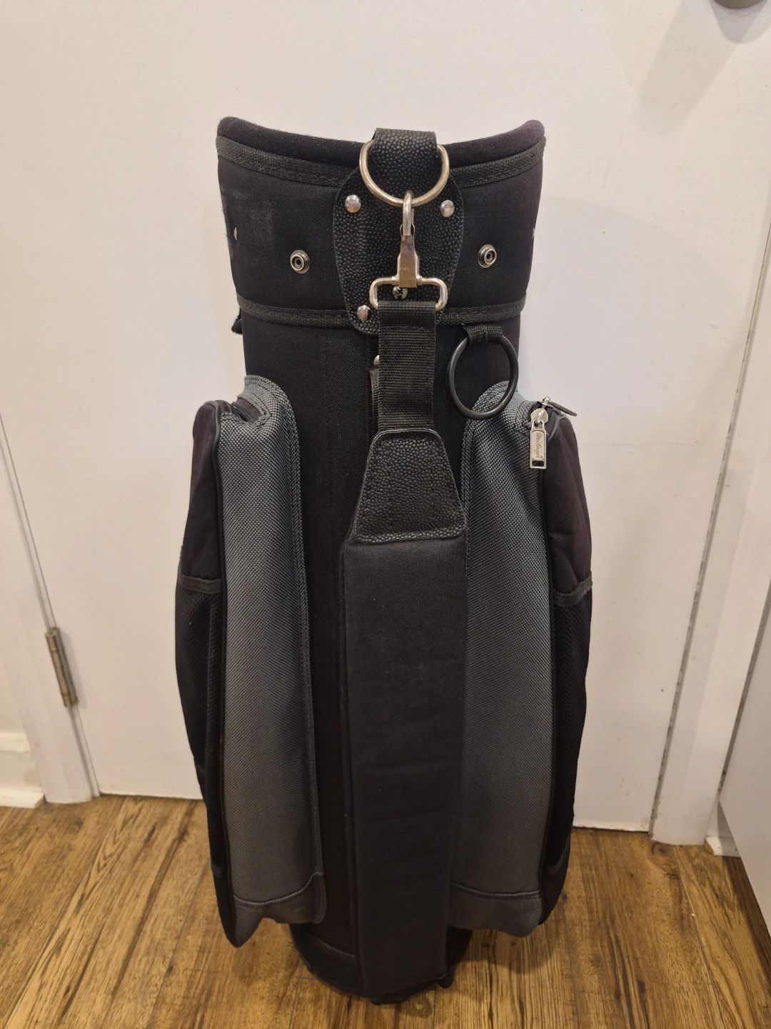 Vintage MacGregor Golf Bag - photo 4