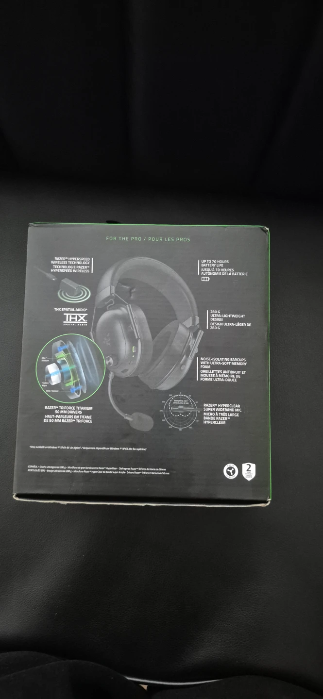 Razer Blackshark V2 HyperSpeed Wireless Gaming Headset - photo 2