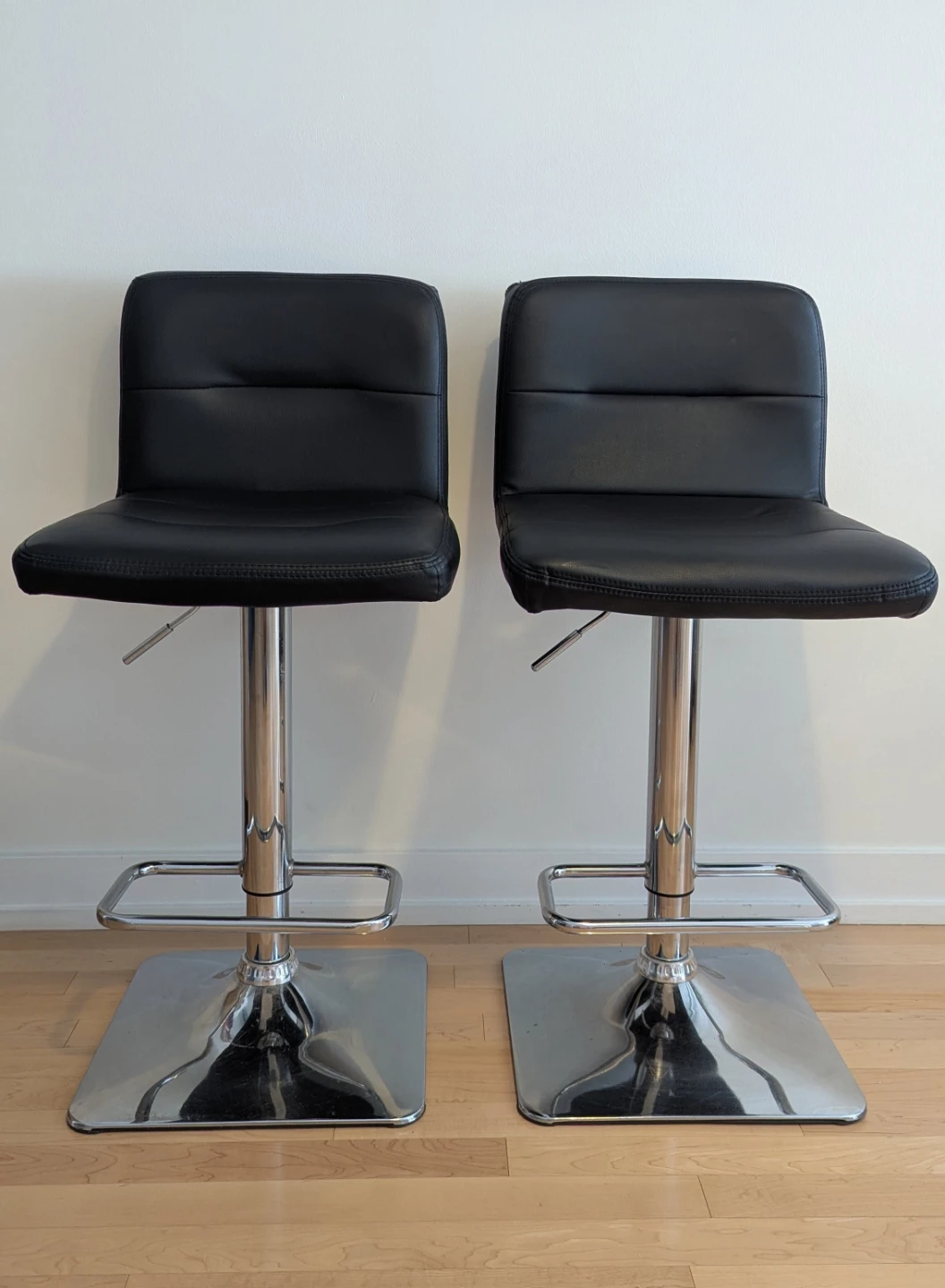 Set of 2 Bouclair Black Adjustable Bar Stools