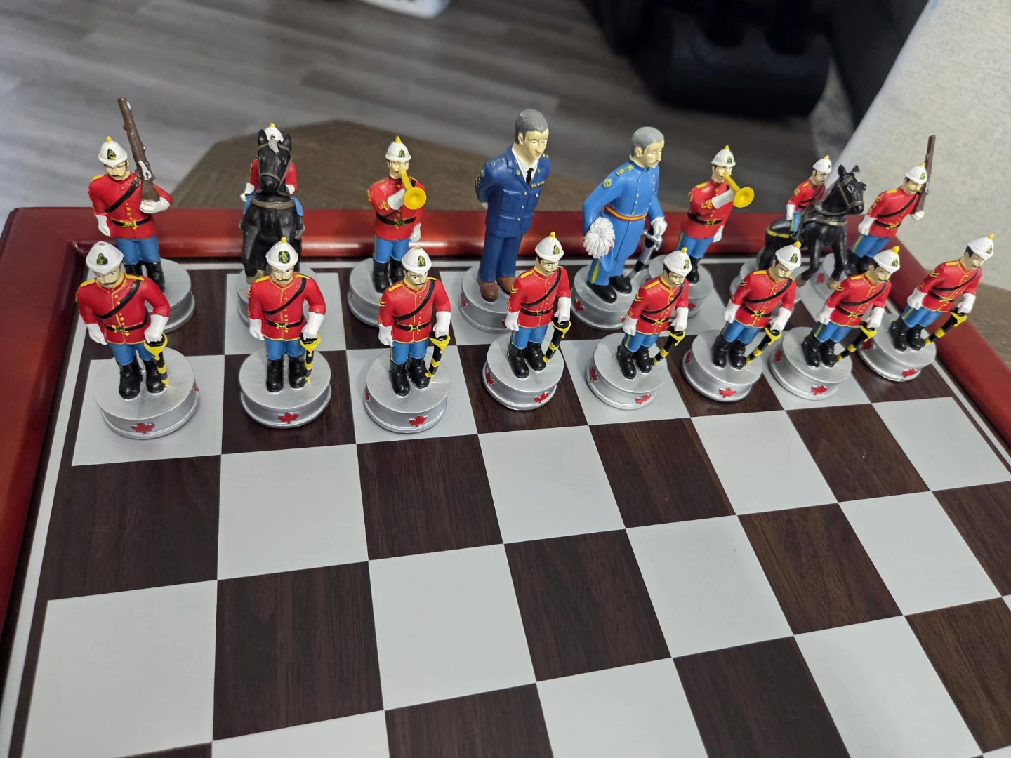 RCMP chess set - photo 2