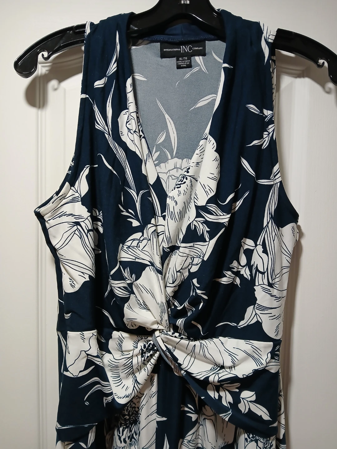 Navy & White Floral Knot-Front Maxi Dress, Worn Once - photo 4