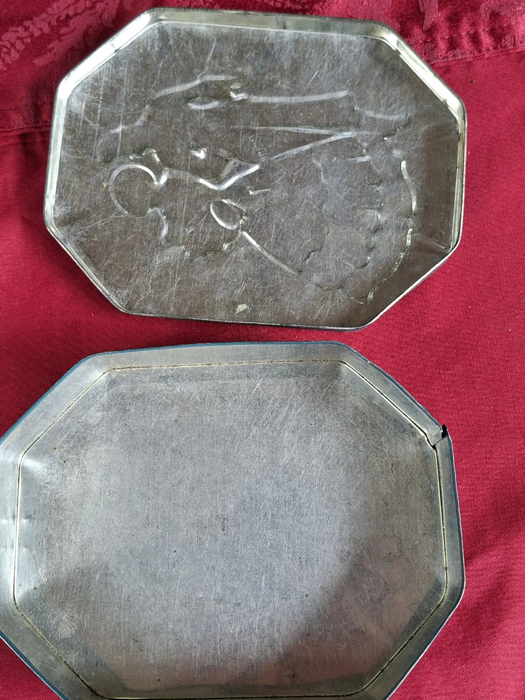 Vintage Victorian couple tin box - photo 3