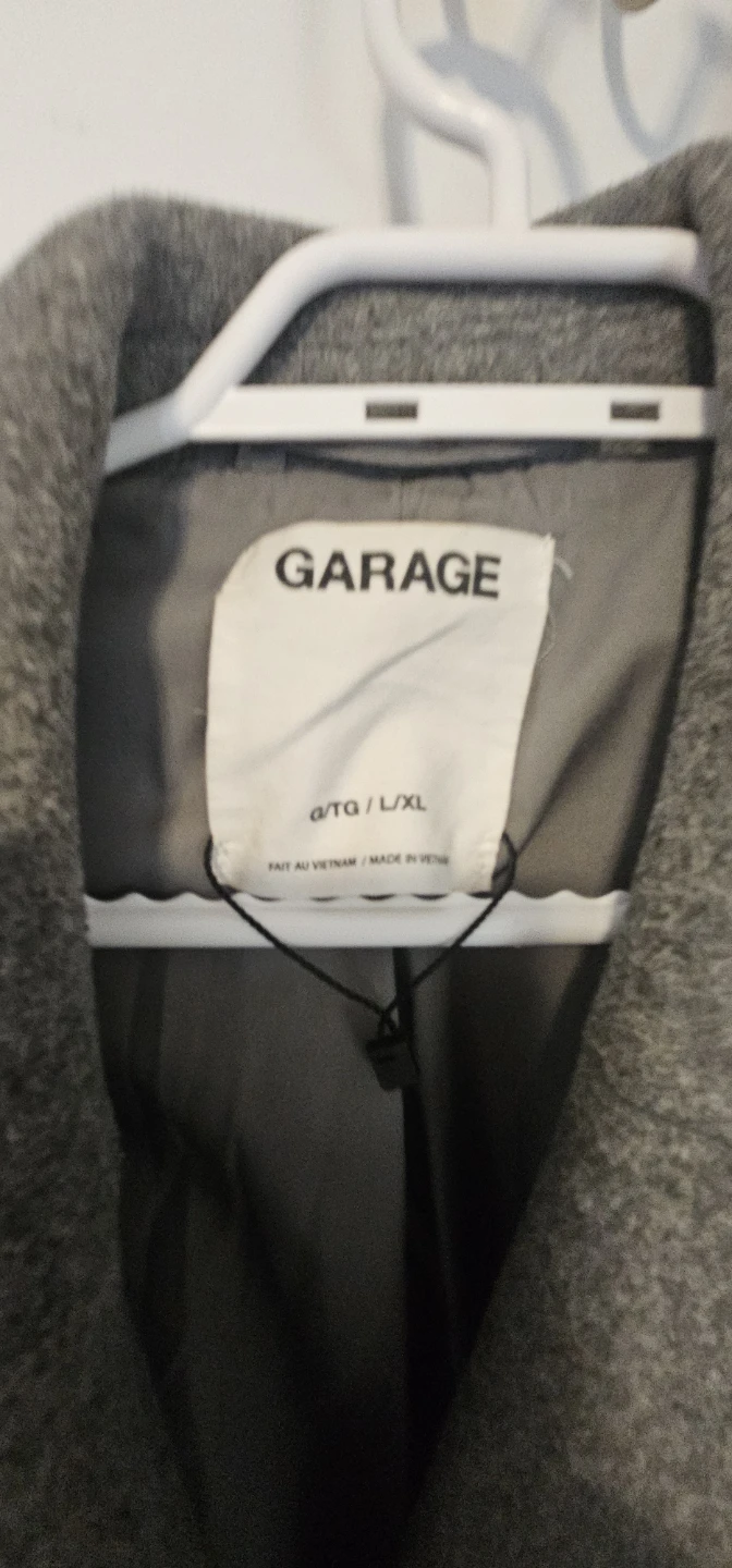 Various items - photo 3