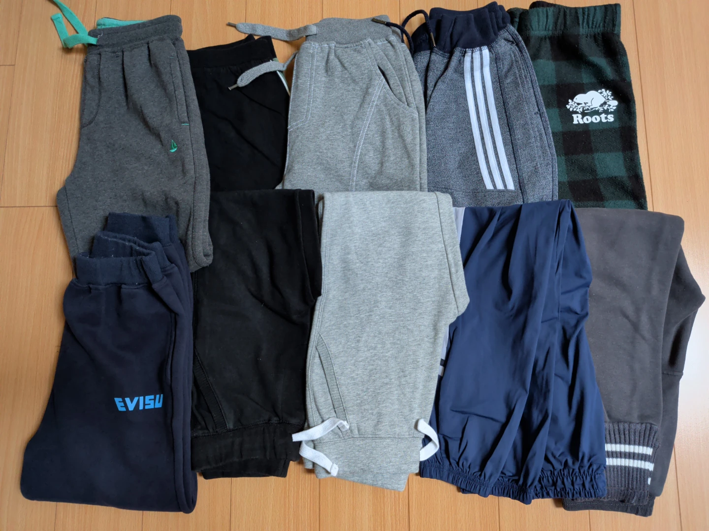 Boys Sweatpants Bundle (Roots, Joe Fresh, Evisu)