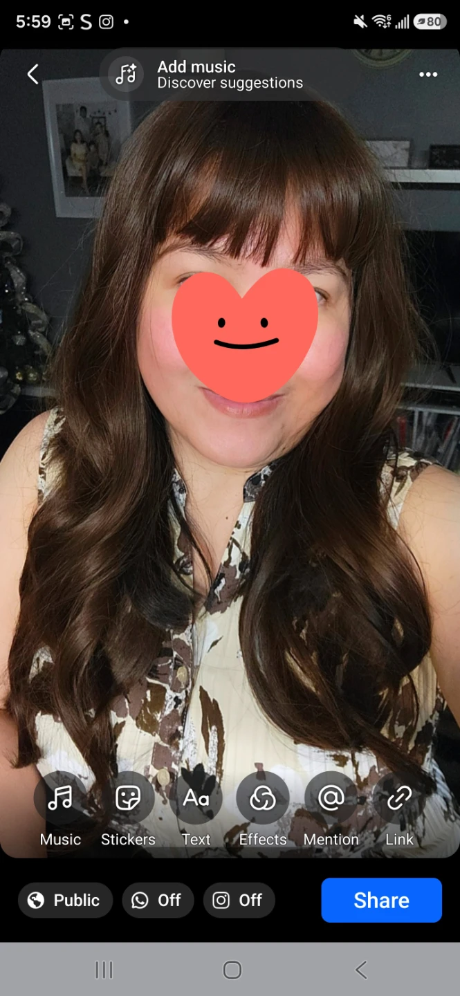 Wig with dark brown and blonde highlights - photo 2