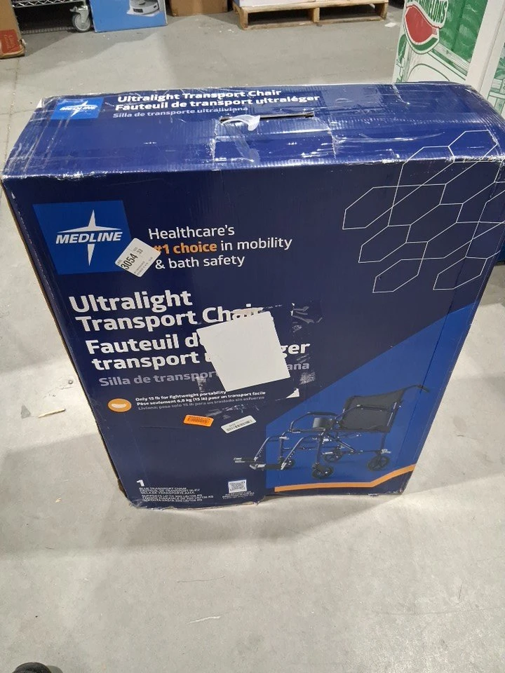Medline Ultra Lightweight Transport Wheelchair - photo 2