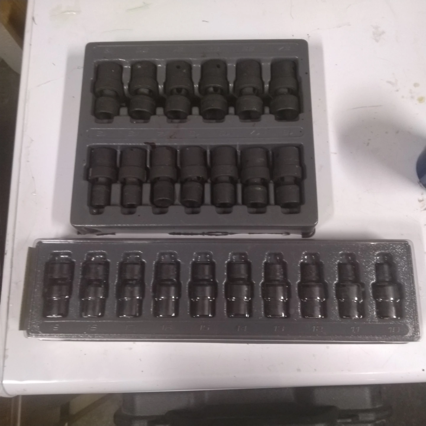 2 sweble sockets 3/8 and 1/2 inch set