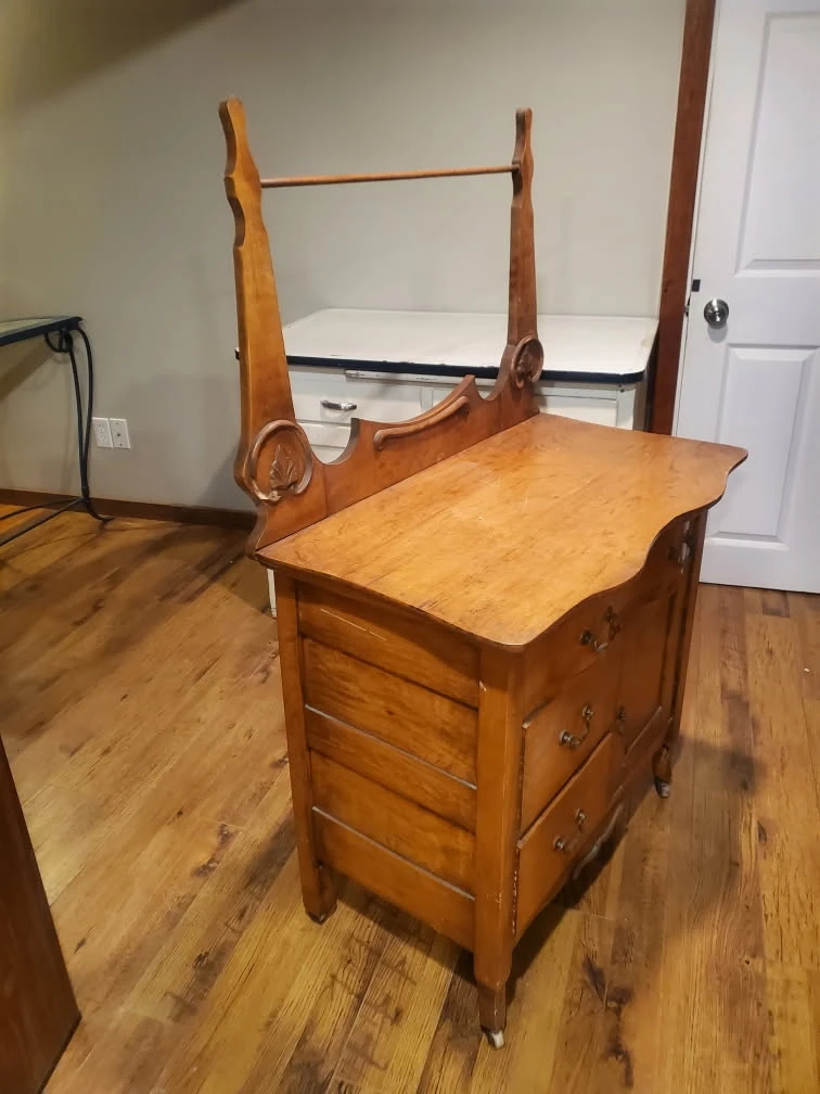 Antique Wash stand with Basin and Pitcher Set