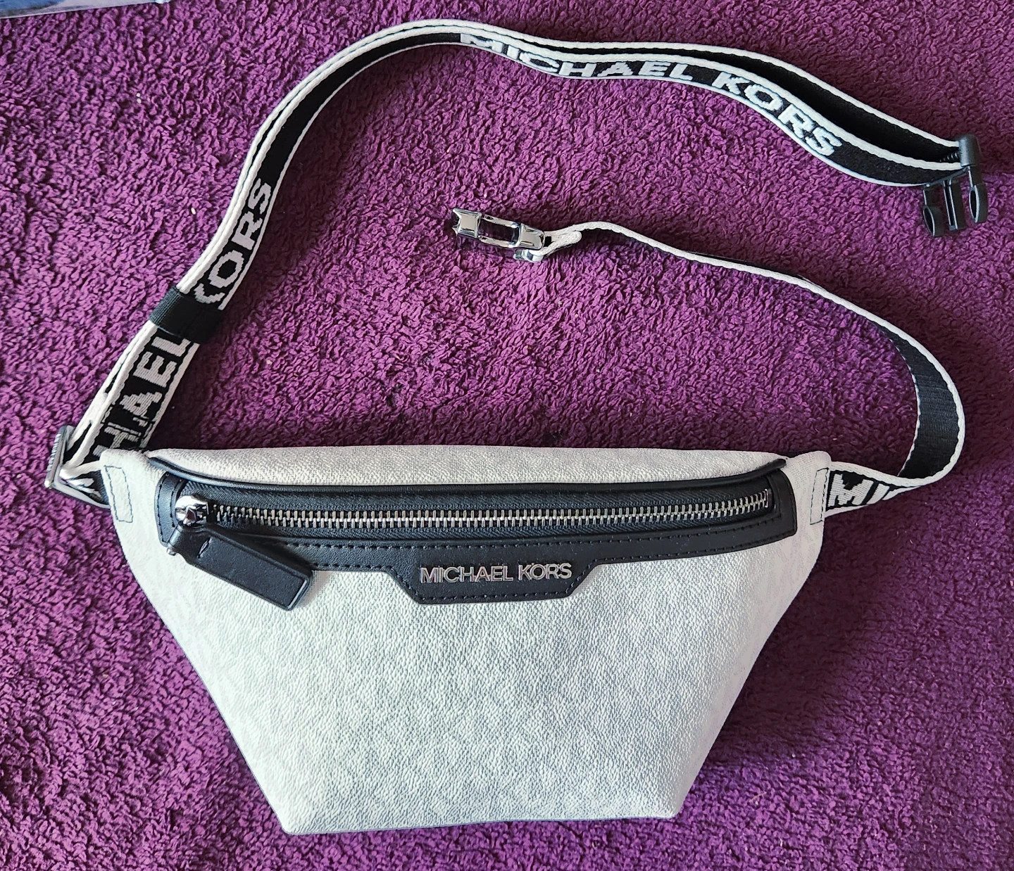Michael Kors Male Fanny Pack FOR Sale
