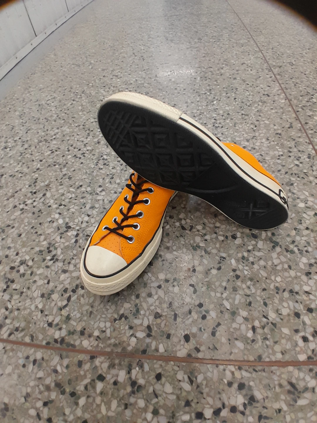 Converse Chuck Taylor  Men's Size 10 - photo 3