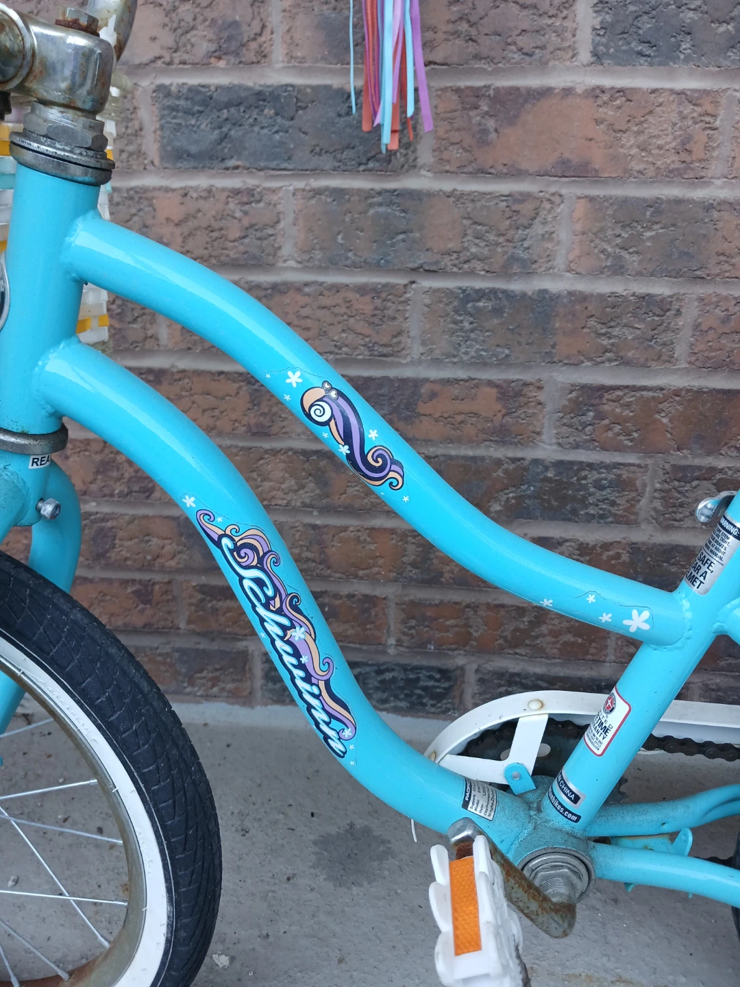 Schwinn Kids Bicycle with Training Wheels - photo 4