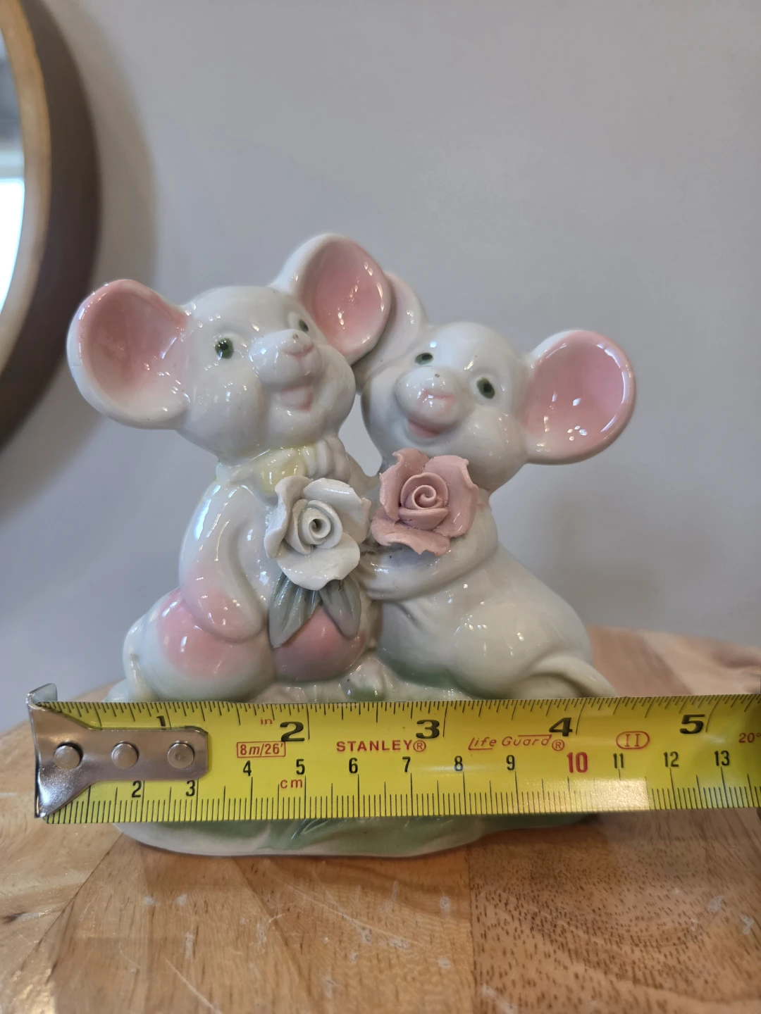 Vtg Ceramic Mice Figurine with Roses 4.5" - photo 4