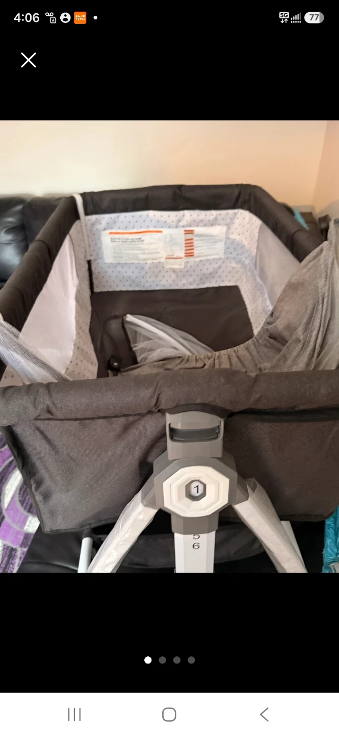 Graco Pack 'n Play Portable Bassinet