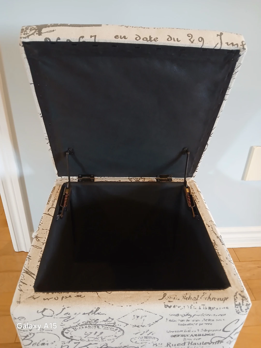 MOVING SALE - 17 x 17 x 16.5 Inches Storage Ottoman - photo 2