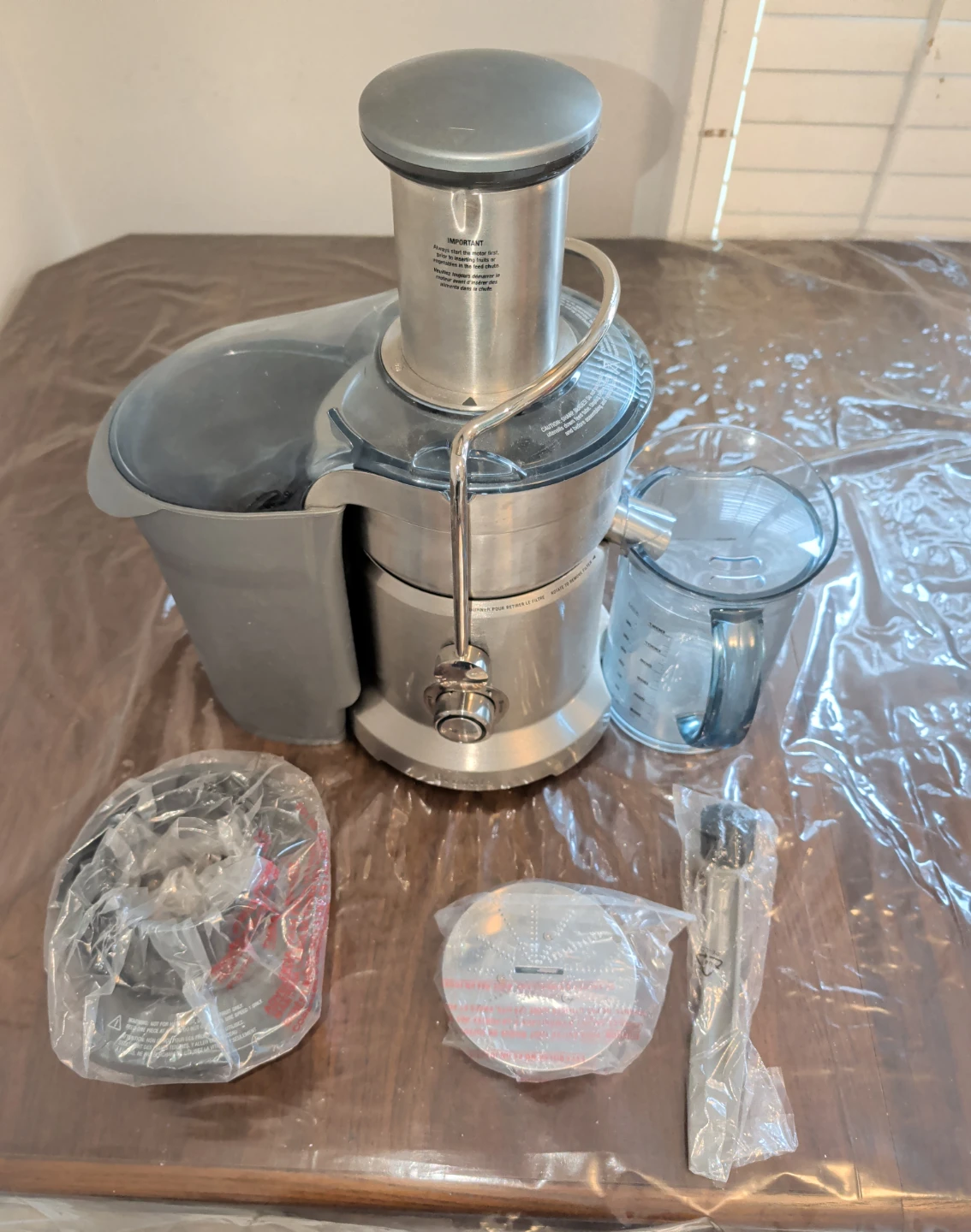 Breville Juicer - All Parts Included